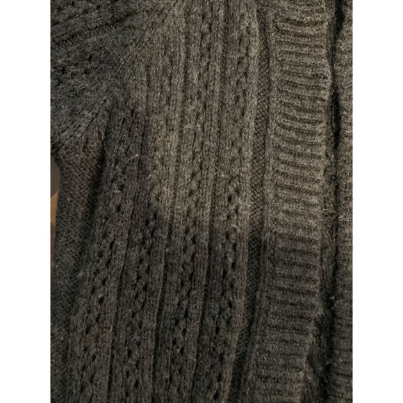 Chico's Cardigan Size 2 Dark Gray Shirt Sleeve, Chunky Knit - Picture 4 of 5